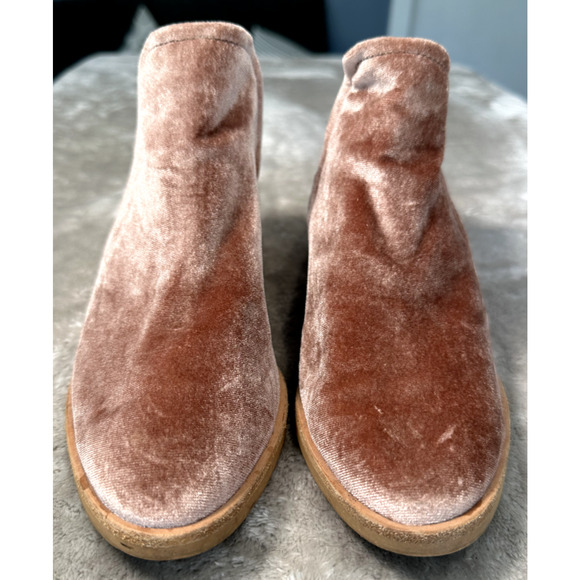Dolce Vita Mauve Pink Blush Velvet Ankle Boots Booties Womens Size 8 Boho - Picture 1 of 7